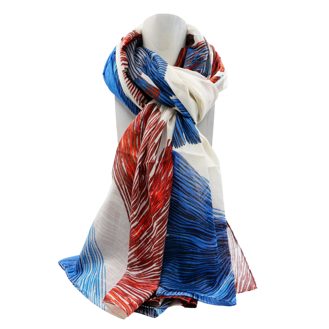 étole bleu clair imprimée feuilles de ginkgo