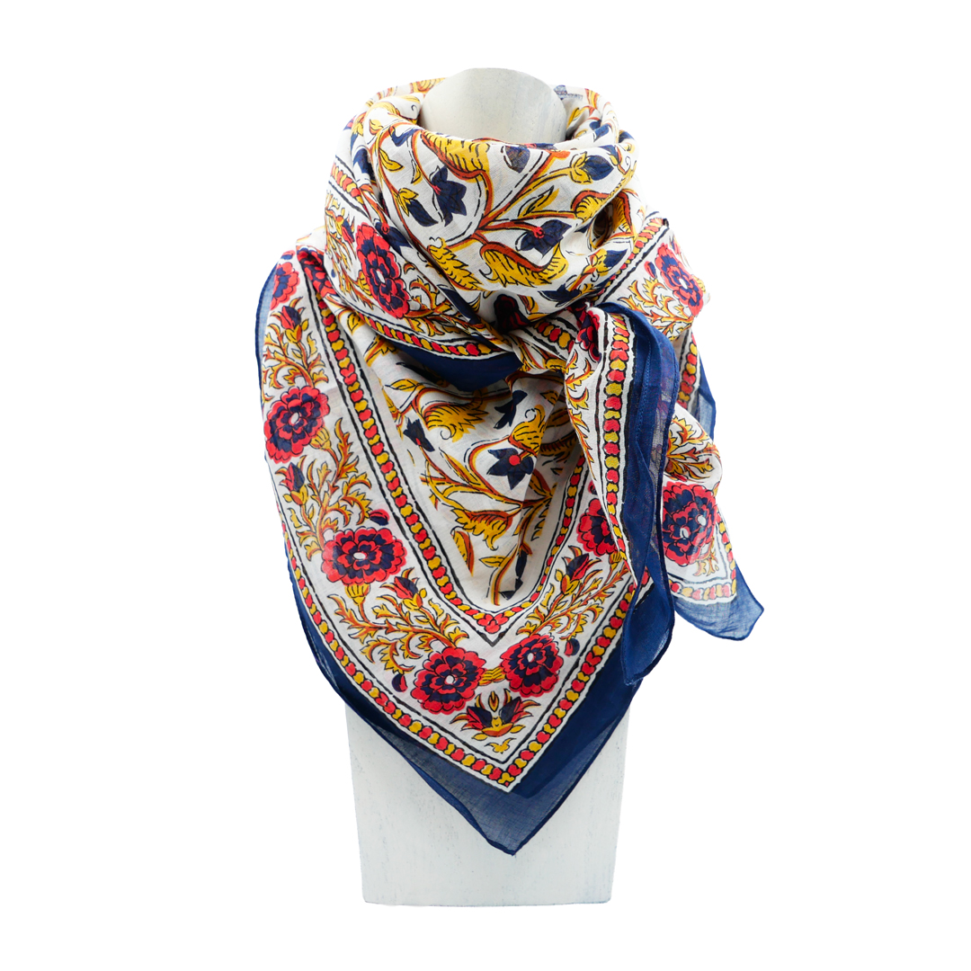 carré de coton fleurs indiennes rouge foncé