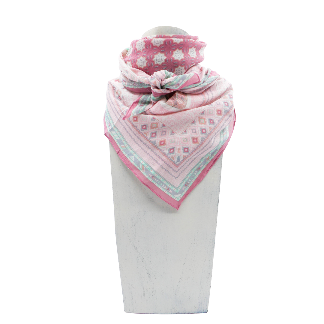 petit carré de coton enfant motif géométrique rose clair